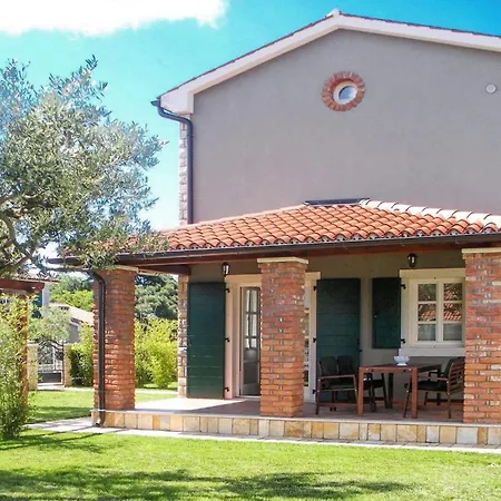 Nika Дом отдыха